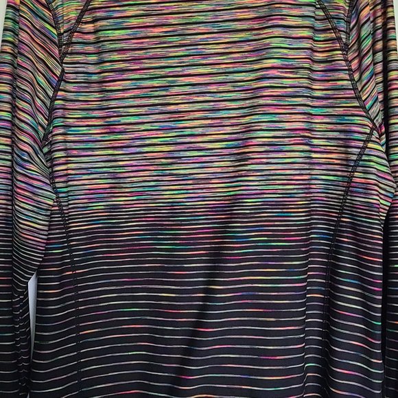 XL Women's long sleeve top - Picture 3 of 4
